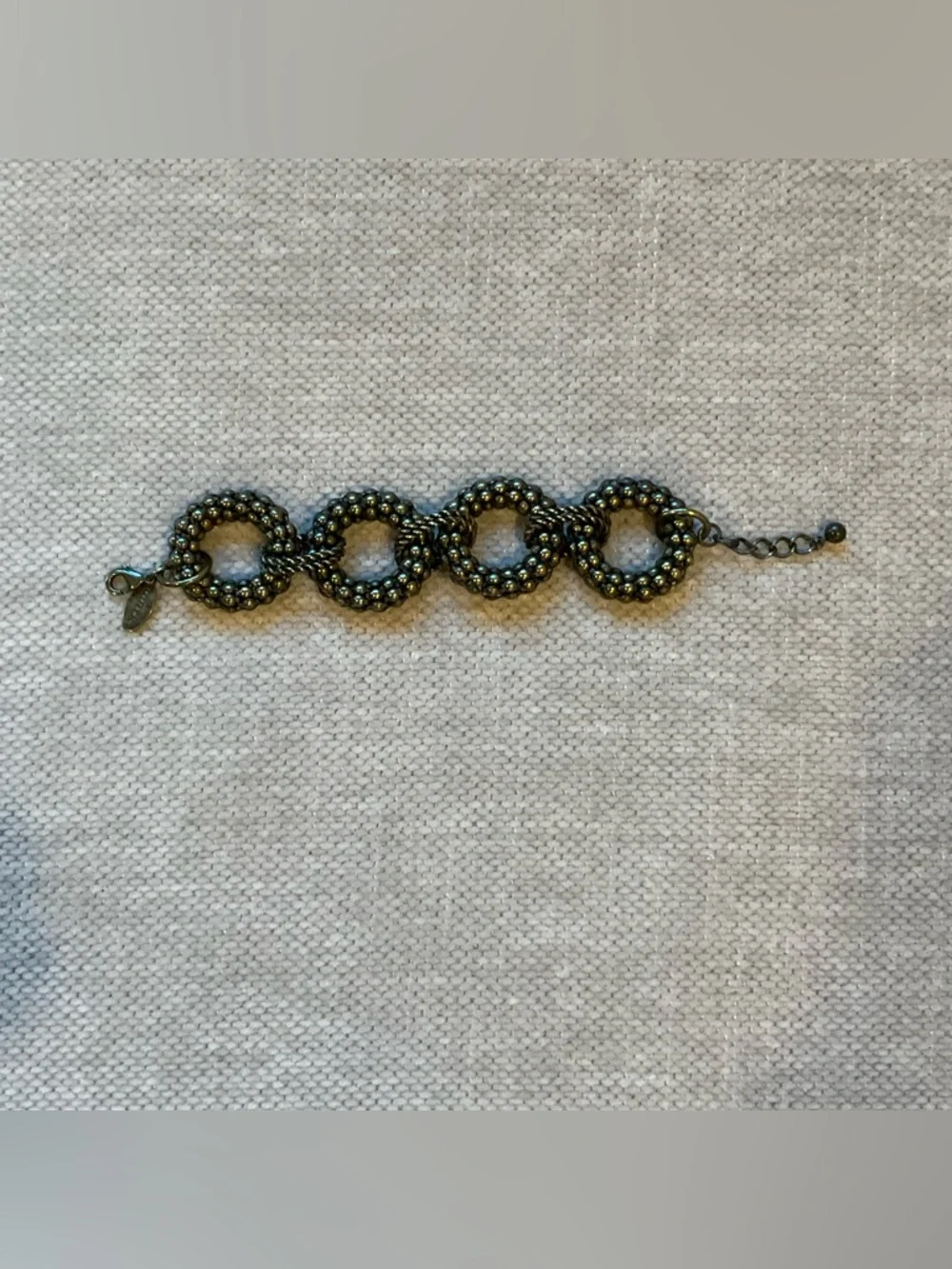 Mark an Avon Chunky Statement Link Bracelet  in Aged Brass Tone - Picture 4 of 7